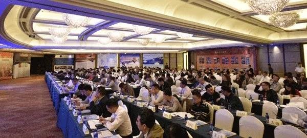 �f���h���c����s2018��F�a�I朾Gɫ�lչ���