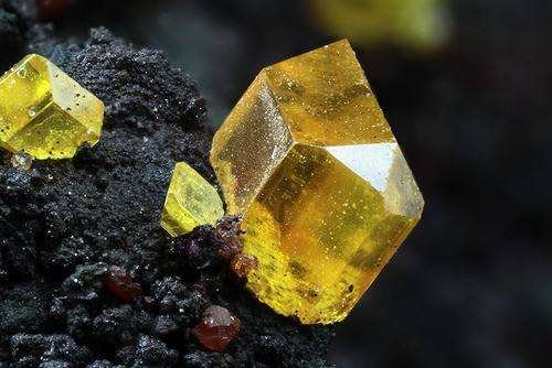 �V�ݻ��W�����о��l�F��Ȼ�߉��µV�ë�ӹ�V��