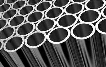 2018����F�ИI�\����r