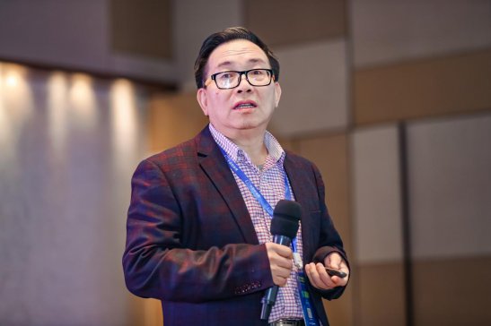 �޳��߼�ʯӢɰ�К�Һ�����w���̲��ݾ��������L���Ϲ��I(y��)��W(xu��)���������