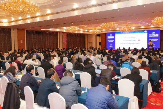 Day1�����Ʈa�I(y��)���M����2019�̑B(t��i)늳��P�I���ϼ��g�������ɽ¡���_Ļ