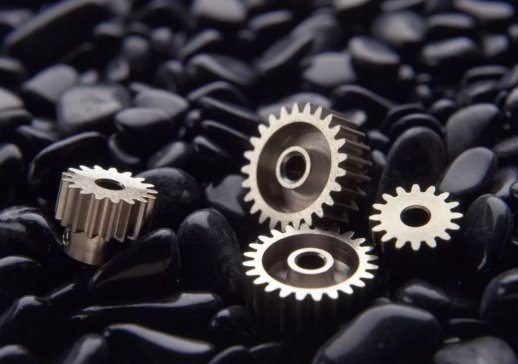 �ܶ���ɫ���كr���ձ��µ�