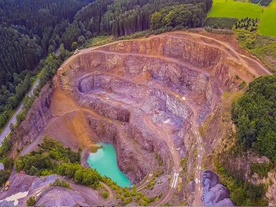 ȫ��V�I��˾50����ֵ���l2800�|��Ԫ��