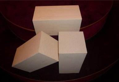 һ���˽�Ī��ʯ�մɼ��䑪��