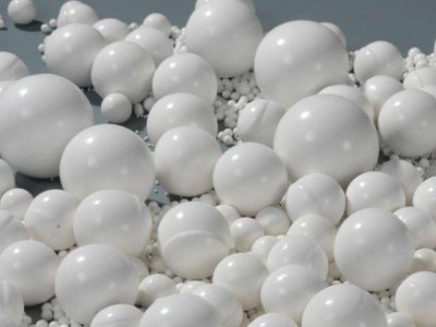 ����LAlumina�����X�S�����Pͣ