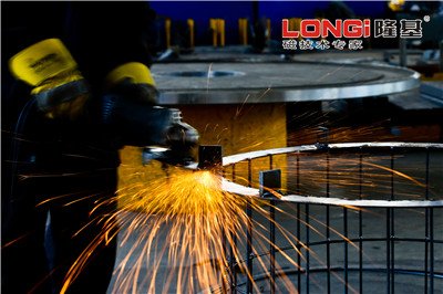 �¾����ߜ��^����һ����¡���ˣ�