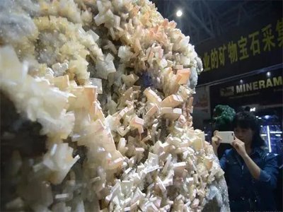 �Ї����m�������������ؾ�ʯ���F���Ї�߀�ж����ؾ�ʯ��