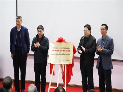 �����M�Y������һ�w�������c�Gɫ���켼�g�����I����Ϣ�������c�����