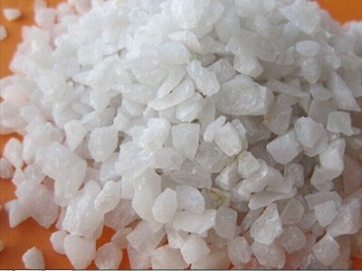 �ന�h��Ȫ��ɰ���޹�˾�c����s�߼�ʯӢ���a(ch��n)���g(sh��)��Ӗ(x��n)��(hu��)