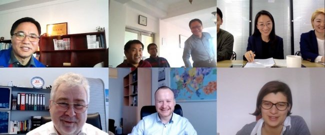 һ�ں�ֹһ���������c�������ƵZ�^�M�����V��ƪ