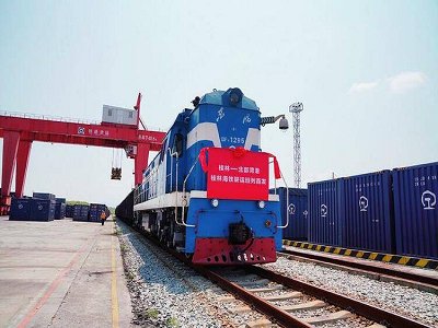 ��ʯ���\�D(zhu��n)�����ֺ��F(li��n)�\����׌�����V������ȫ�����߳����T��