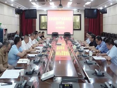 �AӋ��Ͷ�Y�s100�|Ԫ������̼���}�a�I�����Ŀ���s�xʽ�e����