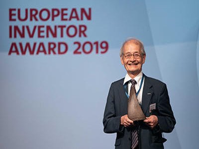 ���늳�֮����������Ұ�ã��늳����¶��xδ��