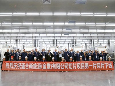 ͨ������Դ��Ƭ�(xi��ng)Ŀ��һƬ��Ƭ�¾�