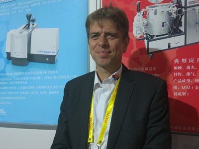 �ӑB�D���������η����x����һ̽�w������Ŀ�����L���R�Y�Ƽ��������N�۽���Joerg Westermann����