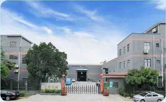 �|�����m�Pע�aƷ���գ������M�߱��{�o��