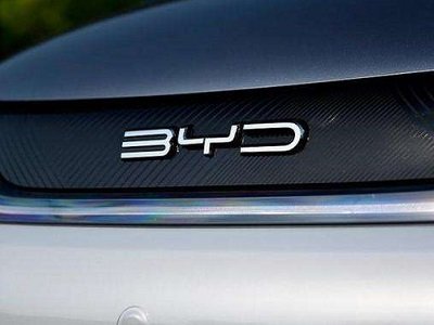 �ȁ���֮���l����푡�ͣȼ���ڶ���