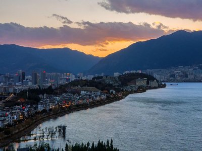 ���ϴ����l���a�I���d�����Є�Ӌ�������c�lչ�Gɫ�X�����M���졢����Դ�Ȯa�I