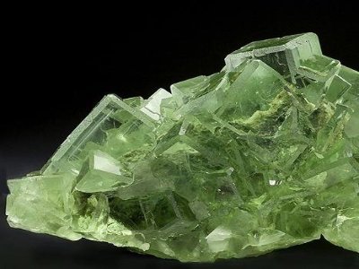 һ���˽ⲻͬ���Ξʯ���x��ˇ�о��F(xi��n)��