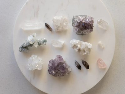 �cʯ�ɽ�һ���x���߼�ʯӢɰ�ἃ��ˇ