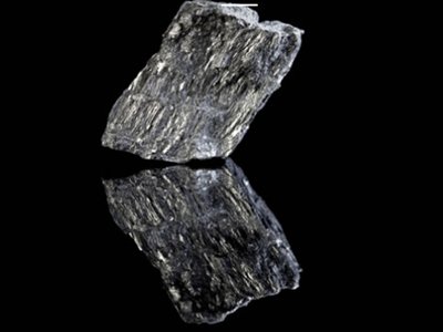 �Ĵ�������ʯ�V�I(y��)�@��̹ɣ�၆ʯī�V�_���S��