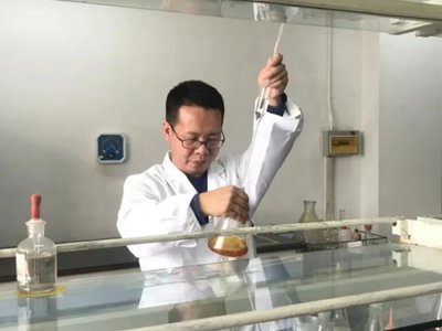 ɽ���X�I�M��ˮ�Xʯ��ȡ�Ŀȡ��ͻ��