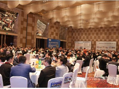 DAY2�������̣��ٳ��l��2022�������ȫ��ʯӢ�����չ�[���A�M��Ļ��