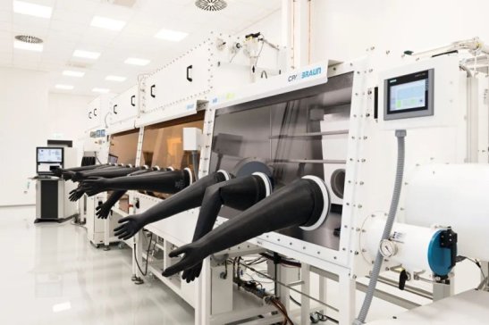 ����(ji��)�L(zh��ng)���ڼ����ż�ǰ�����䑪(y��ng)��β�����