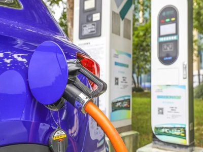 ����ǰ��һ؛�y�� ���r(ji��)���ߵ� 䇃r(ji��)�����߄�(sh��)��Σ�