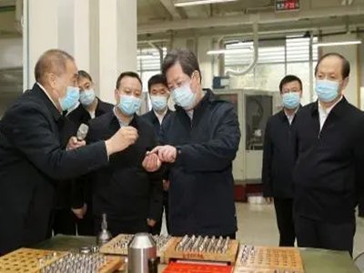 ����ʡί��ӛ����������쳬Ӳ���Ϯa�I�¸ߵ� �ӿ��ƶ��lչ�Є�Ӌ��