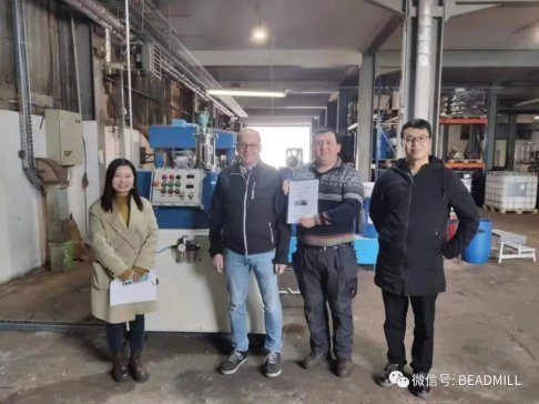 ������ӆ�������͑������^���հ��Nʽɰĥ�C���ʾ