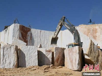 �R�ݡ�һʯ��ԣ��Ը��ñM��̼���}�a�I朴��ҏ�