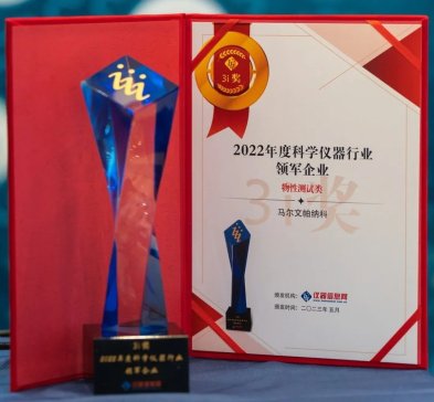 �x�����z�y3i�����R�������{���٫@��s