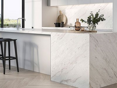 һ���˽�ɽ�|���fʯӢ��Įa(ch��n)�I(y��)