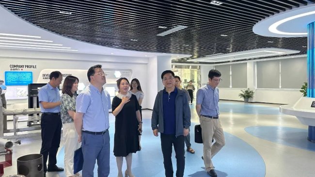 �K�����˴�ί��������������һ���W�R�f���h���{��ָ��