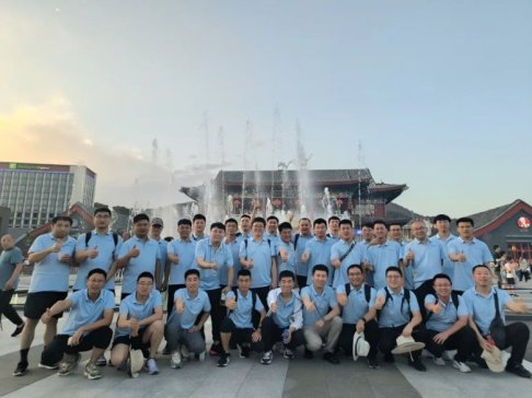 ����һ������֮�s�������|���سе������ΈA�M�չ�