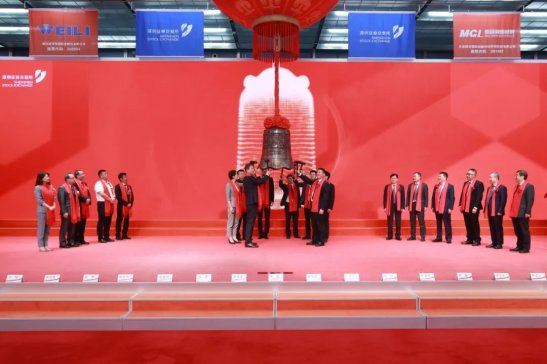 �˹������Մ��I�����У�ļ�Y�Ӵa��Ԫ���Ϯa��