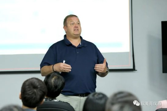 �R�������{��ȫ���N�ۼ��̄��\�I�����Á��L�W���˃x��