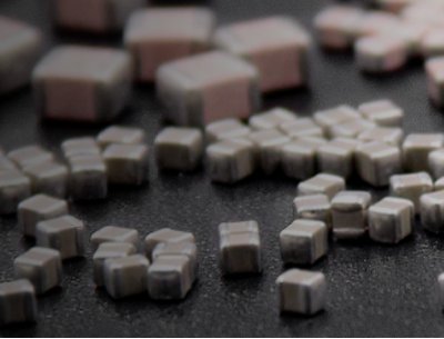 ���l΢��MLCC���Ј�Ҏģ�ж��