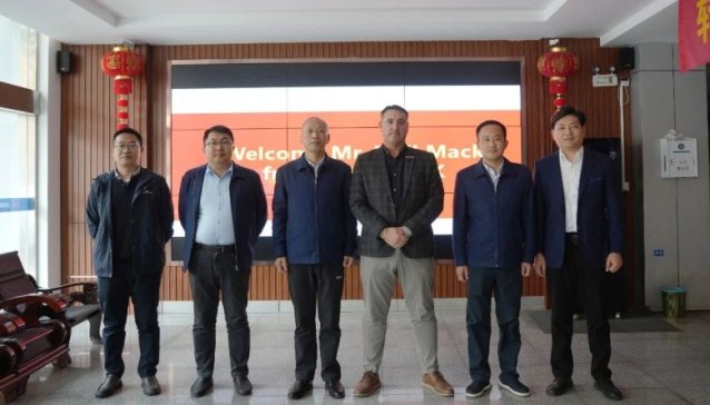 �����КW�ںϰl(f��)չ���������ҚgӭTherser UK�W�R�Ϸʺ������^�{(di��o)�У�