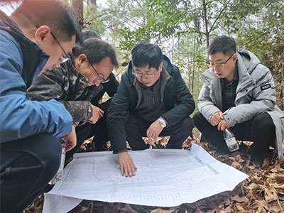 �Ĵ��ന�h�l(f��)�F(xi��n)һ����ʯӢɰ�r�V