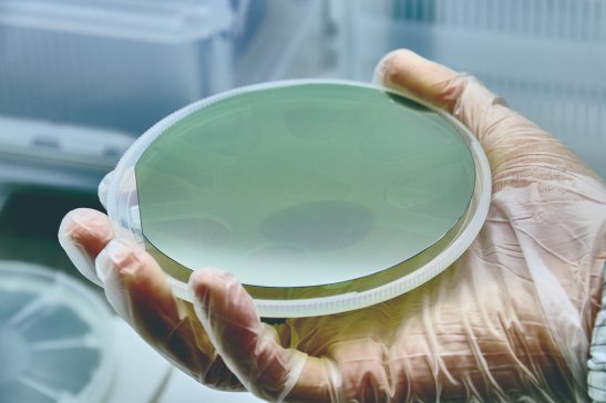 �������댧(d��o)�w�a(ch��n)�I(y��)�܈�(b��o)�����ڣ���SiC/GaN�(xi��ng)Ŀ����I(y��)��(d��ng)�B(t��i)