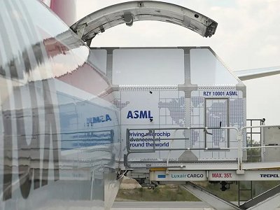 ASML��̙C�u��������߀���܁G���Ї��Ј�?
