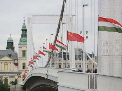 ���˿�ϲ����ϯ��������֮�Ђ����e�O��̖(h��o)