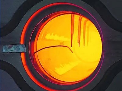 �ϳ�ʯӢ���@̫��ܣ��ضȳ��^1000�棡