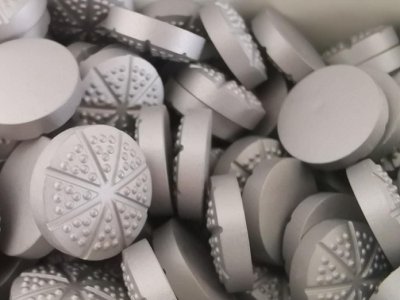 ����ʯ������̼���裺��(d��o)�ᡢӲ�ȃ�(y��u)�����ď���(li��n)��