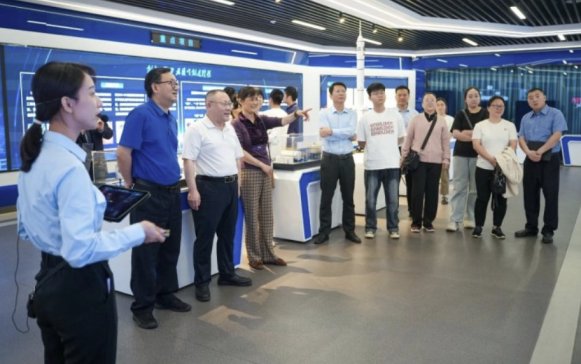 �z���B��I(y��)������(w��)���������¡����� ʡ�z��Ժ�����k�h֧�����M(j��n)����Ƽ��_(k��i)չ�h�����(d��ng)