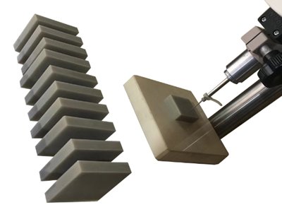 �����X�݈��l������300�|�{���Ј��M�l��