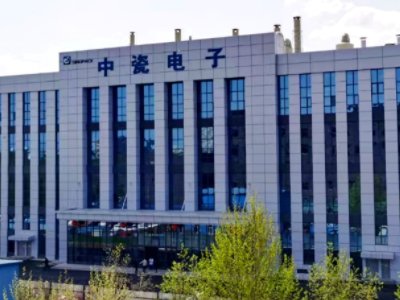 ���ٲ��֣��д������ُ�@��SiC��Iȫ���ɷ�