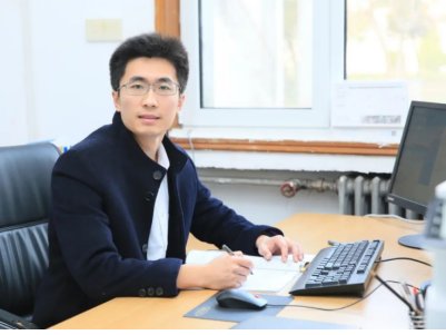 ���Ա���δ�����@ʯ�����¡����ؠ�һϯ֮��